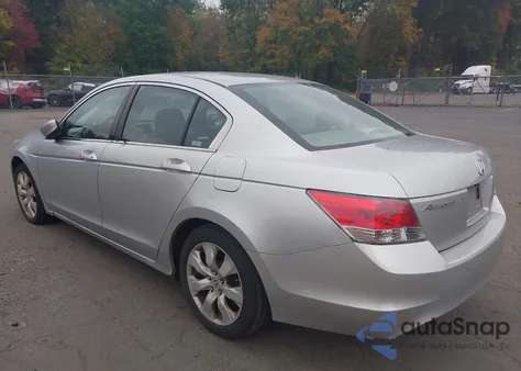 2008 Honda Accord 2.4 Ex z USA, uszkodzony, nr VIN 1HGCP267X8A058956